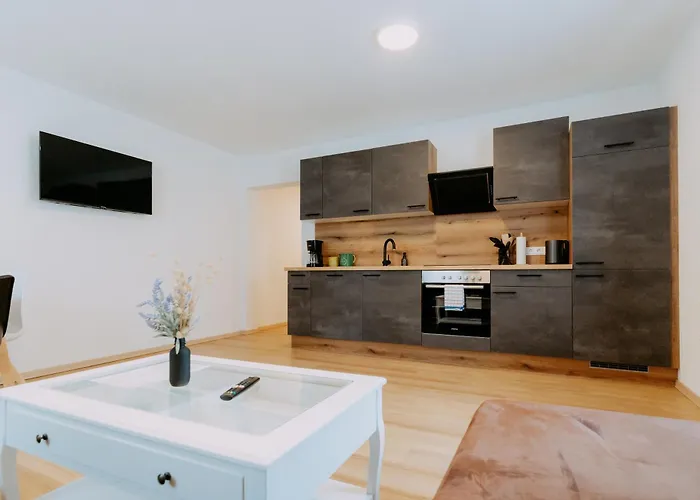 Kupferdachl 公寓 *